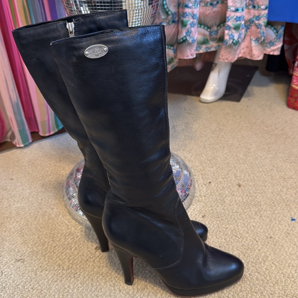 Ellus Black Leather Knee-High Dark Red Bottom Boots 7 (Tap replacement Needed)